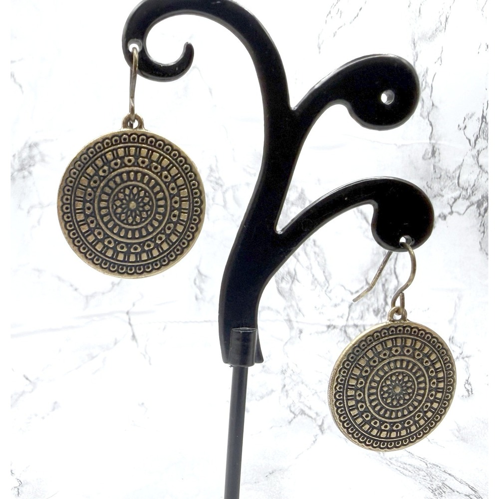 Antiqued Gold Tone Medallion Disc Earrings 7/8 Inch Pierced